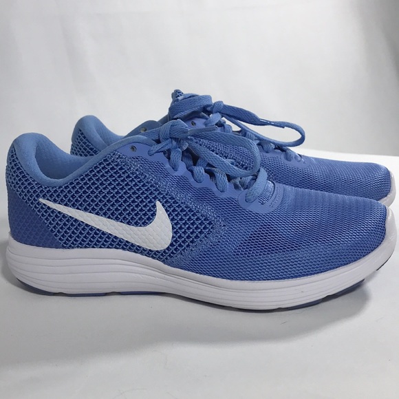 nike revolution 3 blue